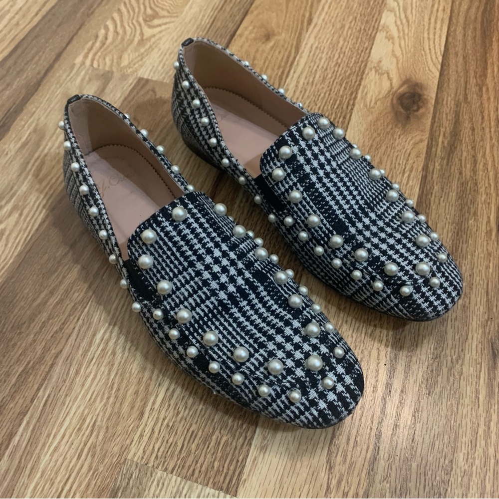 Pearl Embellished Loafers